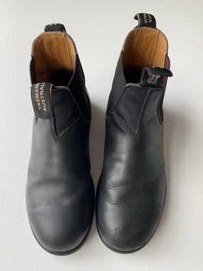 Blundstone Women's leather Boots Women's size 9 or Men's size 7
